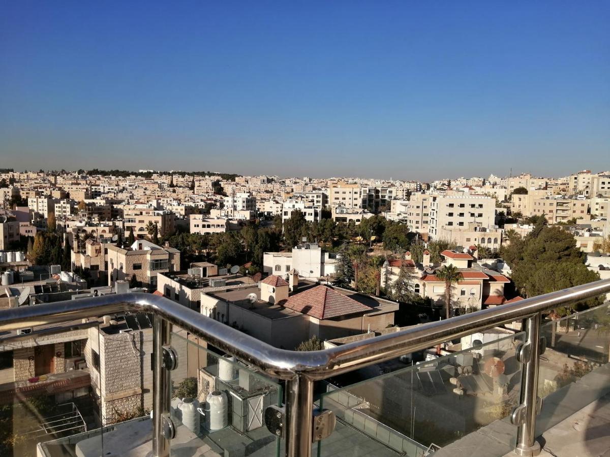 Alqimah Hotel Apartments Amman Esterno foto